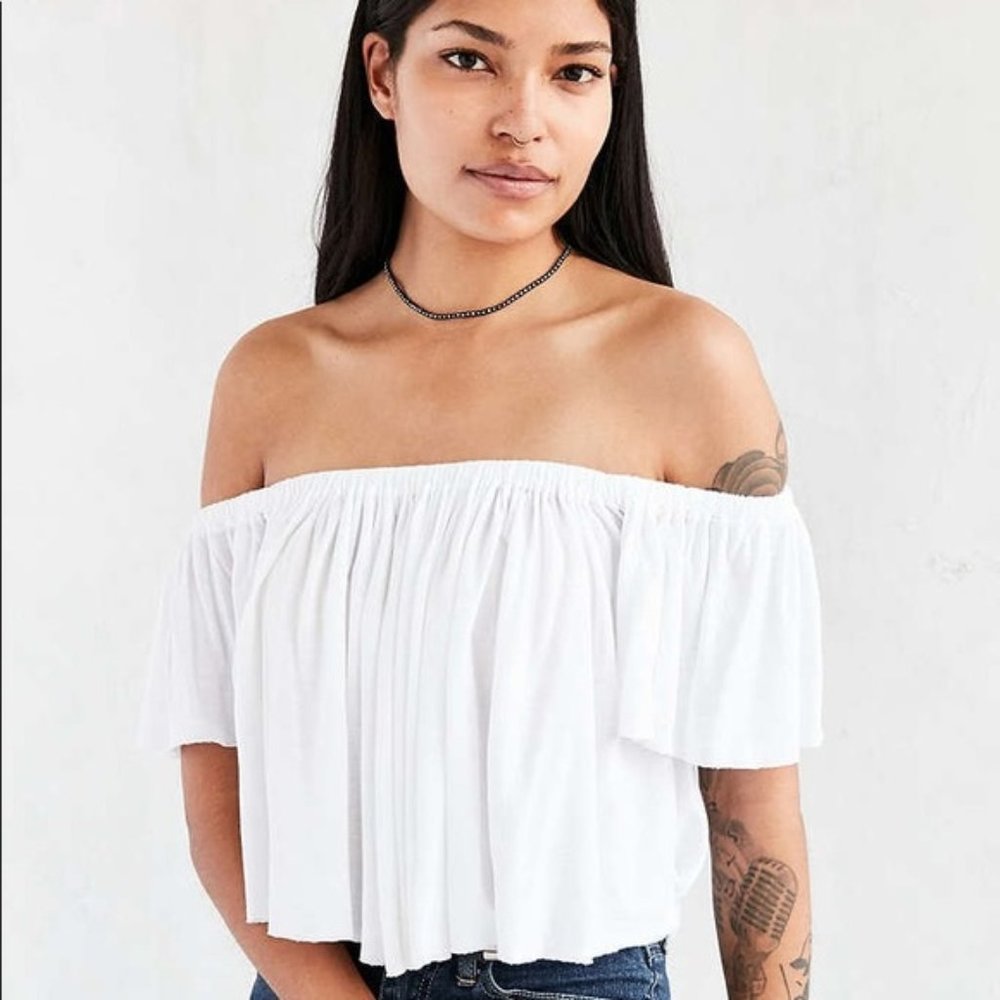 Truly Madly Deeply Lola Off The Shoulder Top